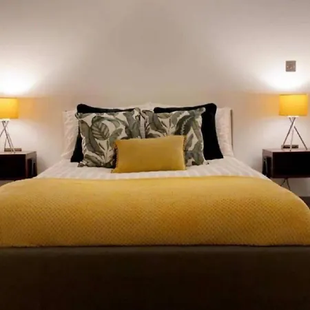Doncaster City Centre Deluxe Whole Apartment Sleeps 4 D2 Exterior photo